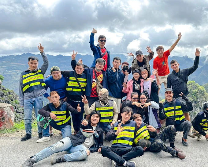 From Hanoi: Ha Giang Loop 2-Day Motorbike Tour with Driver