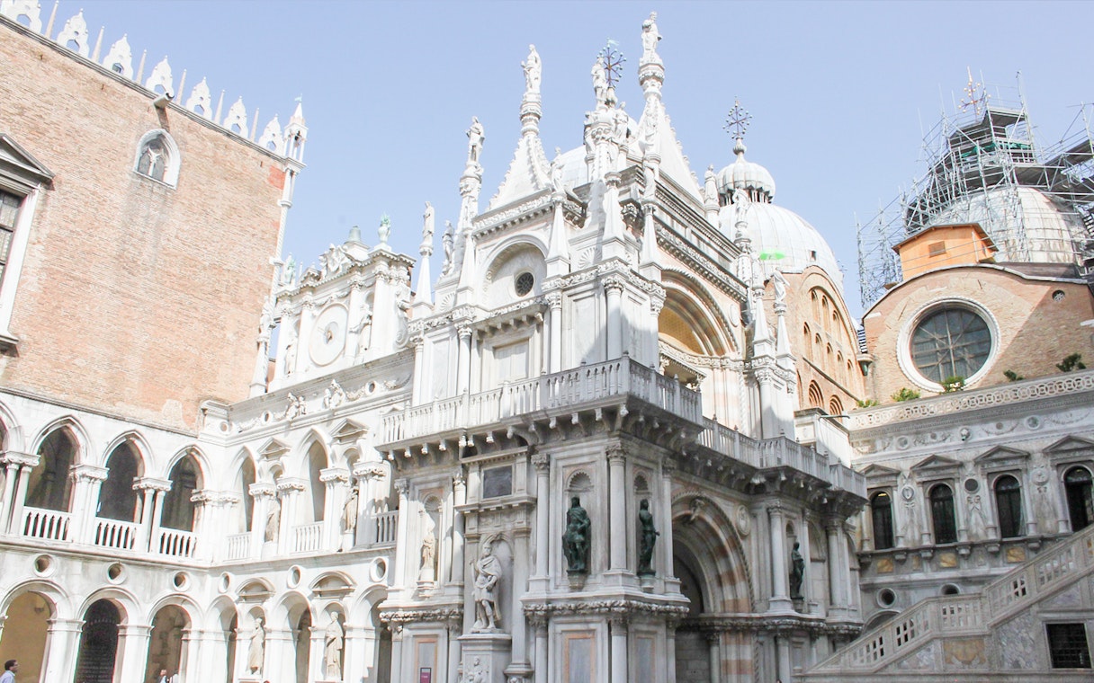 Doge's Palace courtyard with ornate architecture in Venice, Italy.