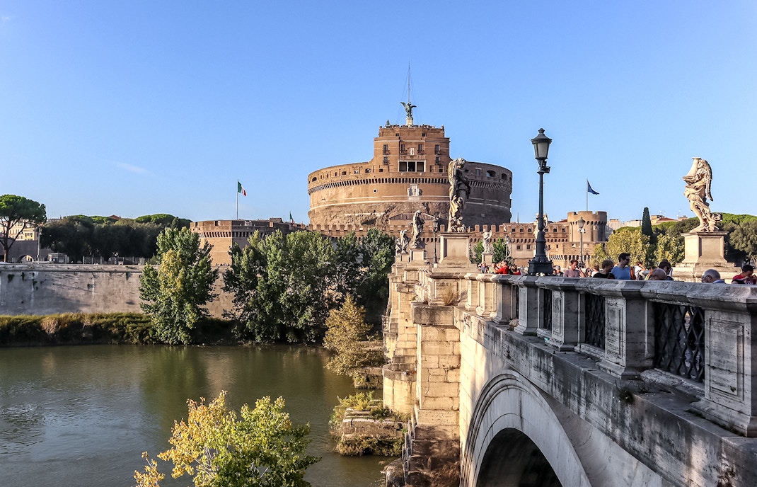 Castel Sant'Angelo visit on a I Love Rome Bus Tour
