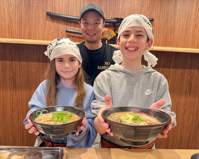 Kyoto Ramen-Making Cooking Class with Bowl Painting in Gion