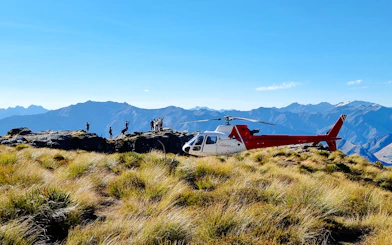 Queenstown 30-Minute Alpine Scenic Helicopter Flight with Alpine Landing via Skippers Canyon