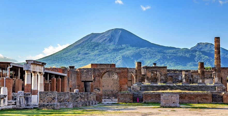 Tururi de la Roma la Pompei