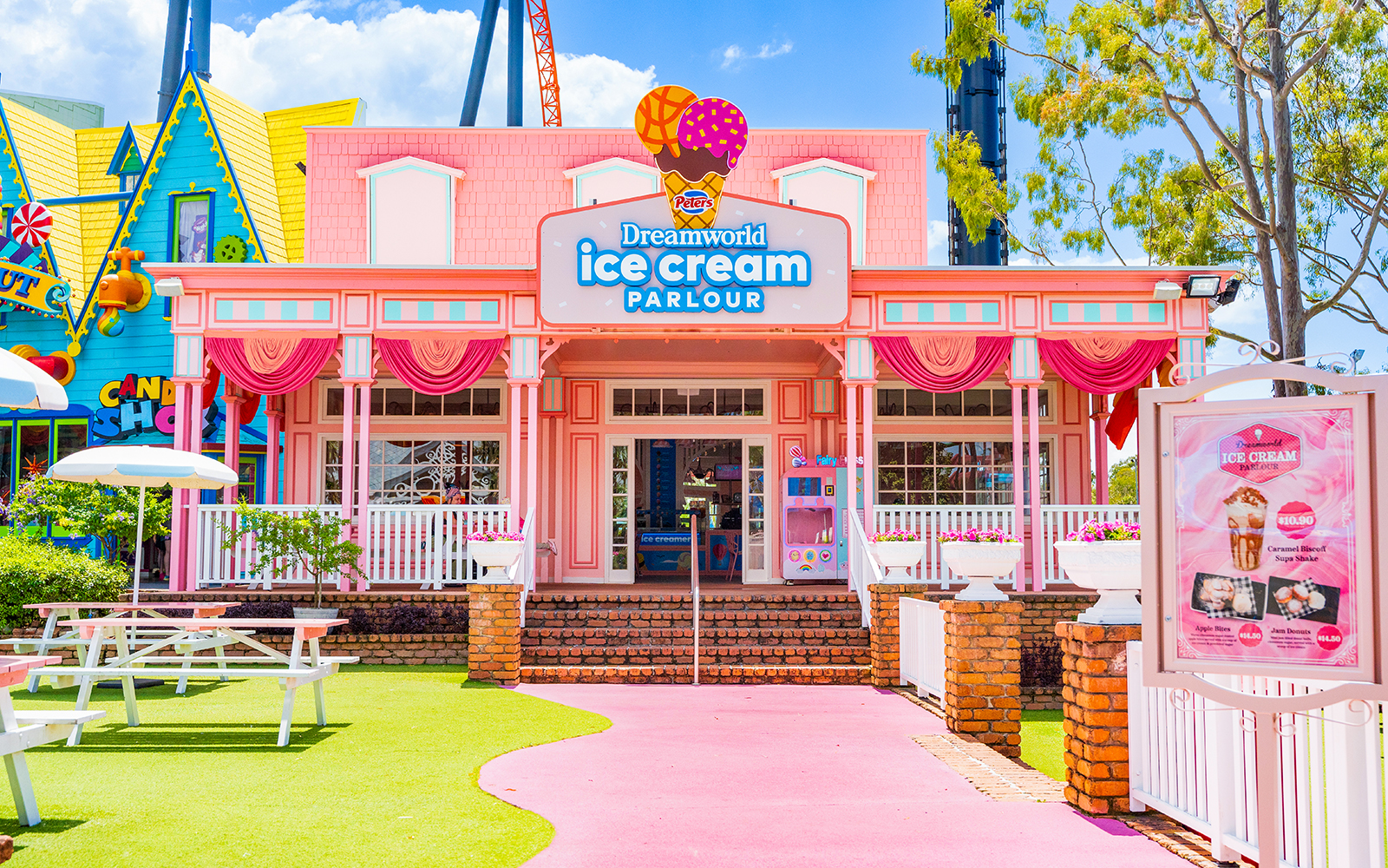 Dreamworld Gold Coast ice cream parlour.