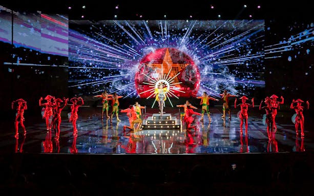 Performers of Colosseum Cabaret Show Pattaya