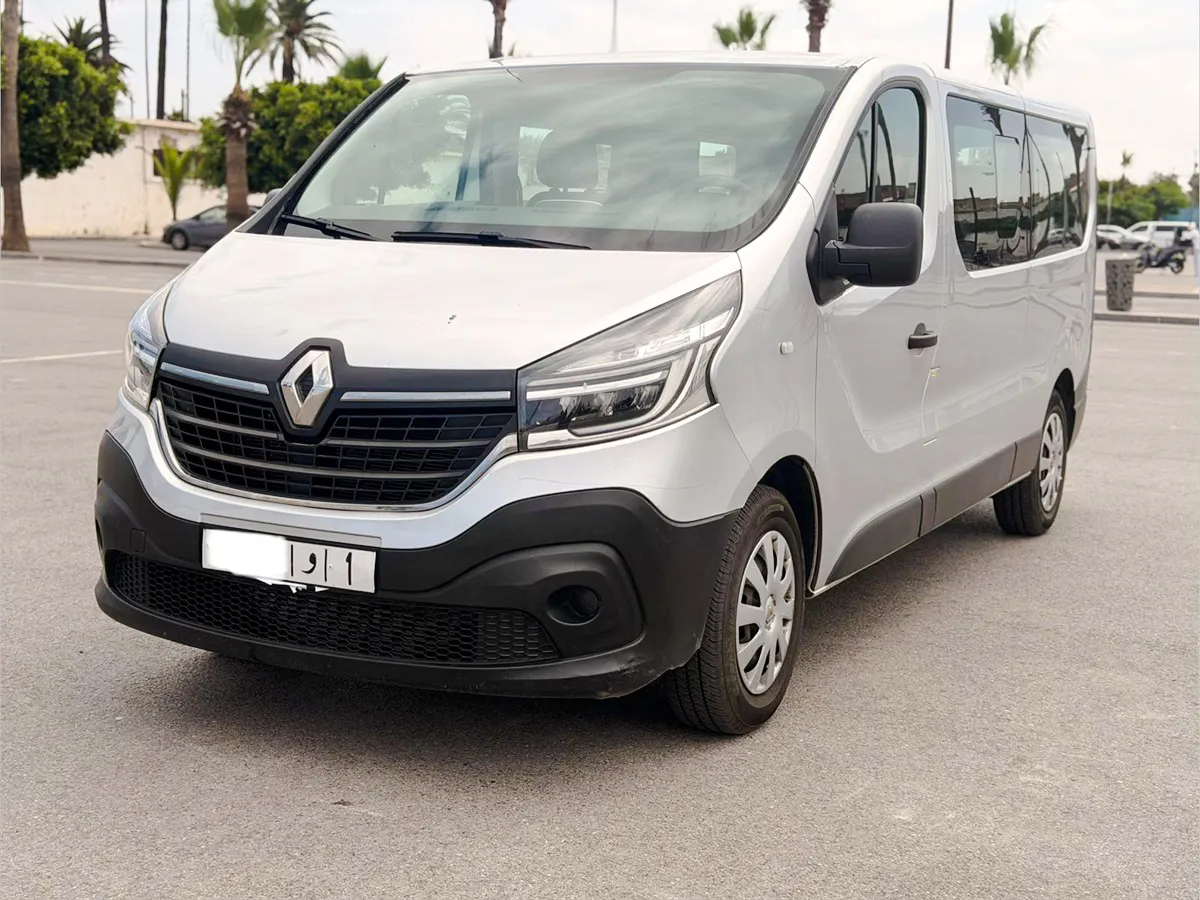 Marrakech Menara Airport to Medina Private Transfer Image 3
