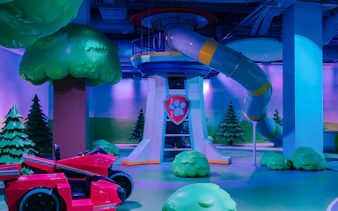 Adventure Bay lookout tower with slide inside Nickelodeon Play Tersane Istanbul.