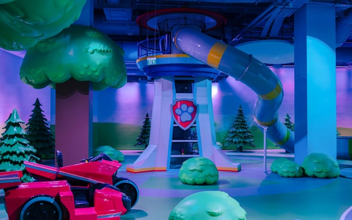 Adventure Bay lookout tower with slide inside Nickelodeon Play Tersane Istanbul.