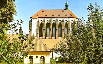 tour autonomo di praga dedicato a carlo iv + biglietto per la mostra “praga di carlo iv”-2