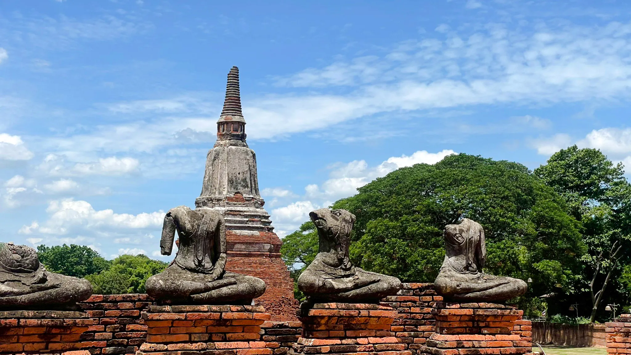 Ayutthaya Historical Park and Bang Pa In Palace Small-Group Guided Tour Image 11
