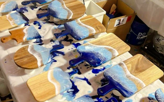 safi thuya wood and epoxy resin workshop-4