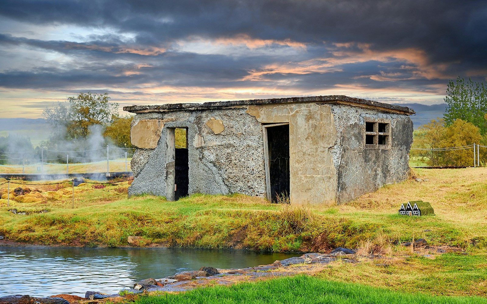 Take in the rustic charm of the lagoon