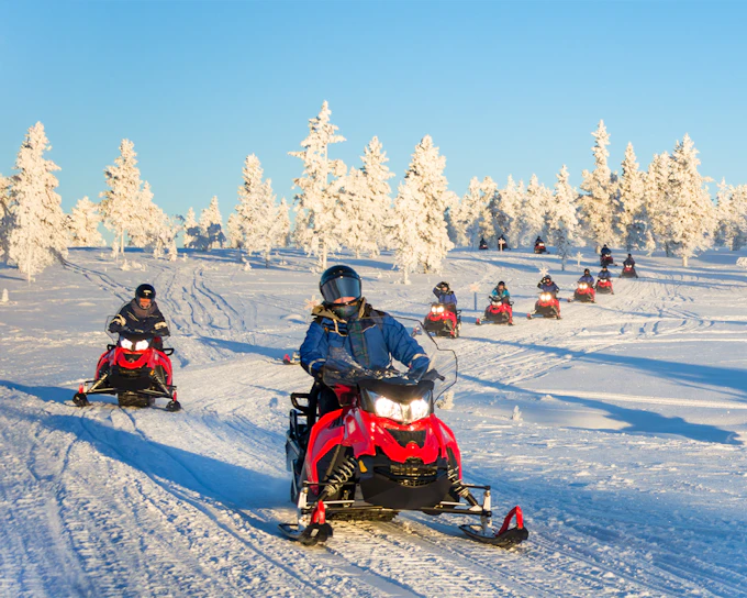 From Tromsø: Beginner-Friendly Small-Group Snowmobile Day Trip