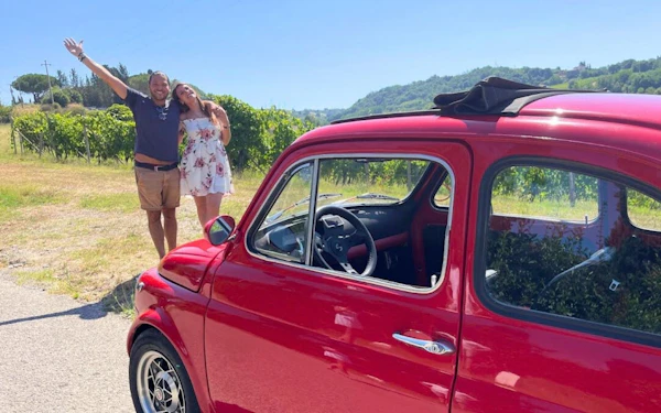 2h Vintage Fiat 500 Scenic Drive in Tuscany