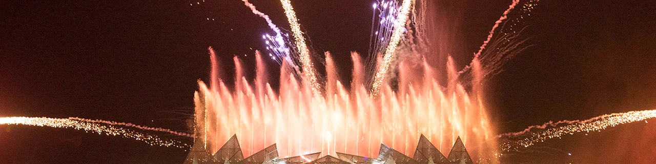 Combo: Biglietti per la sinfonia di fuochi d'artificio Wings of Time + 1 attrazione Sentosa qualsiasi