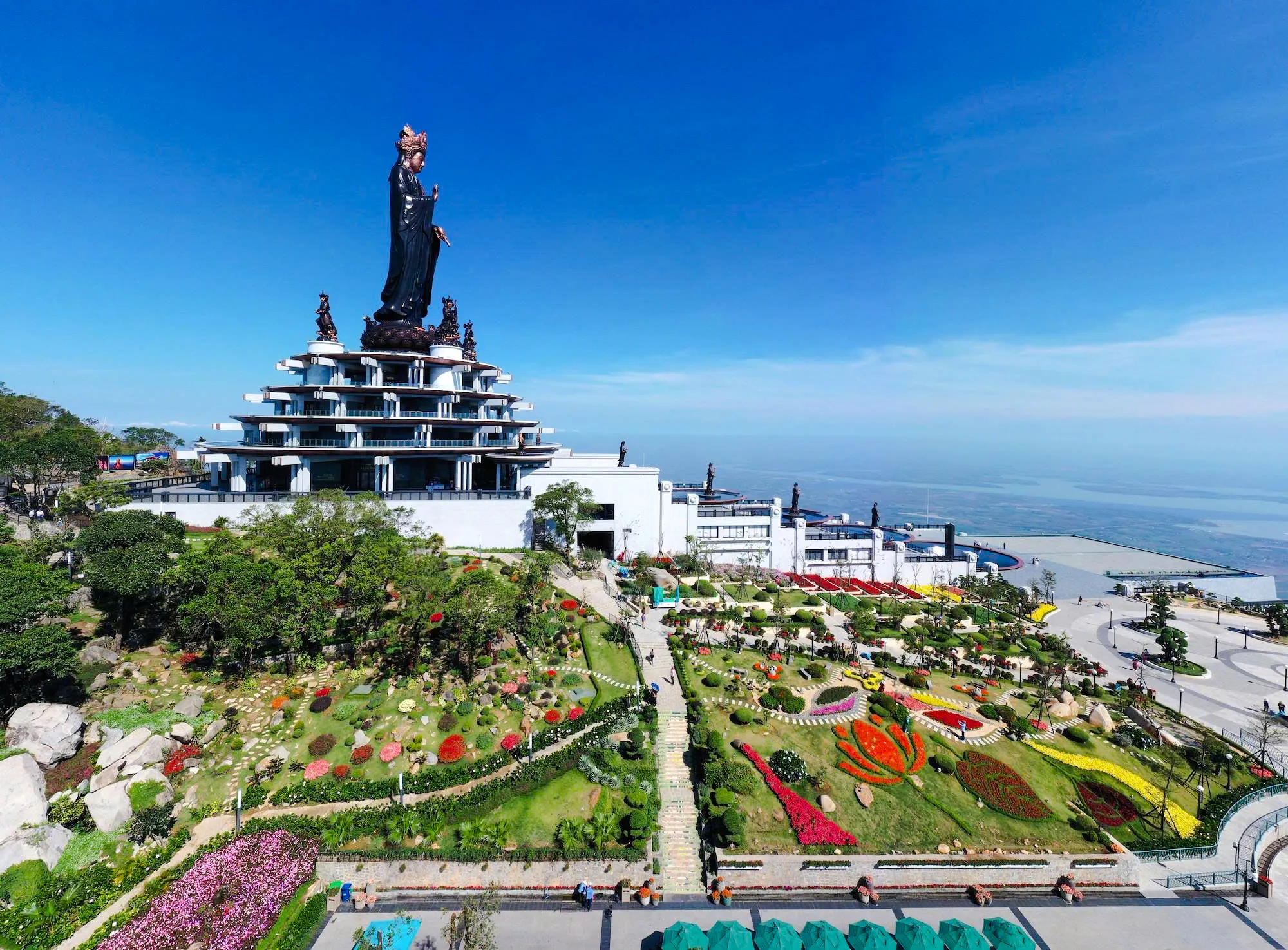 Sun World Ba Den Mountain Cable Car Tickets Image 7