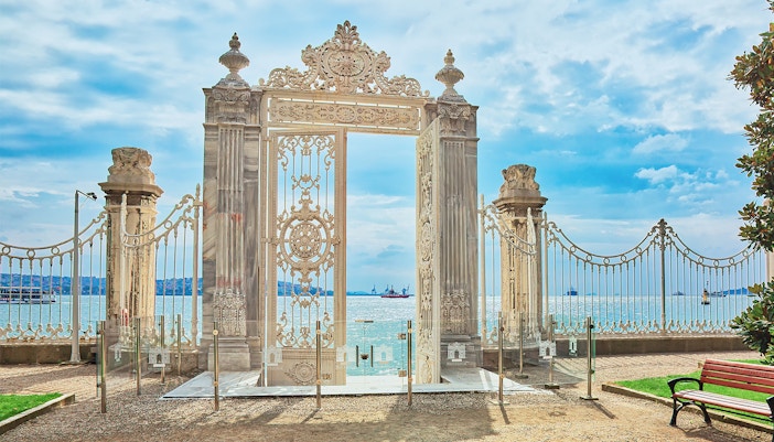Dolmabahce Museum
