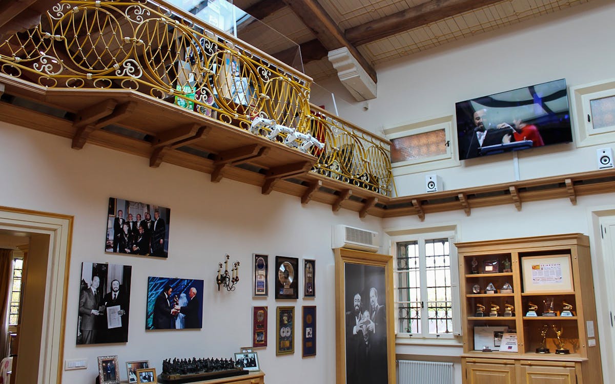 tickets to luciano pavarotti house museum-10 tickets to luciano pavarotti house museum-10