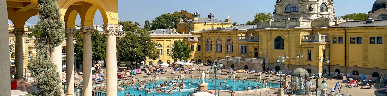 Frühbucher-Eintrittstickets für den morgendlichen Besuch im Széchenyi-Thermalbad