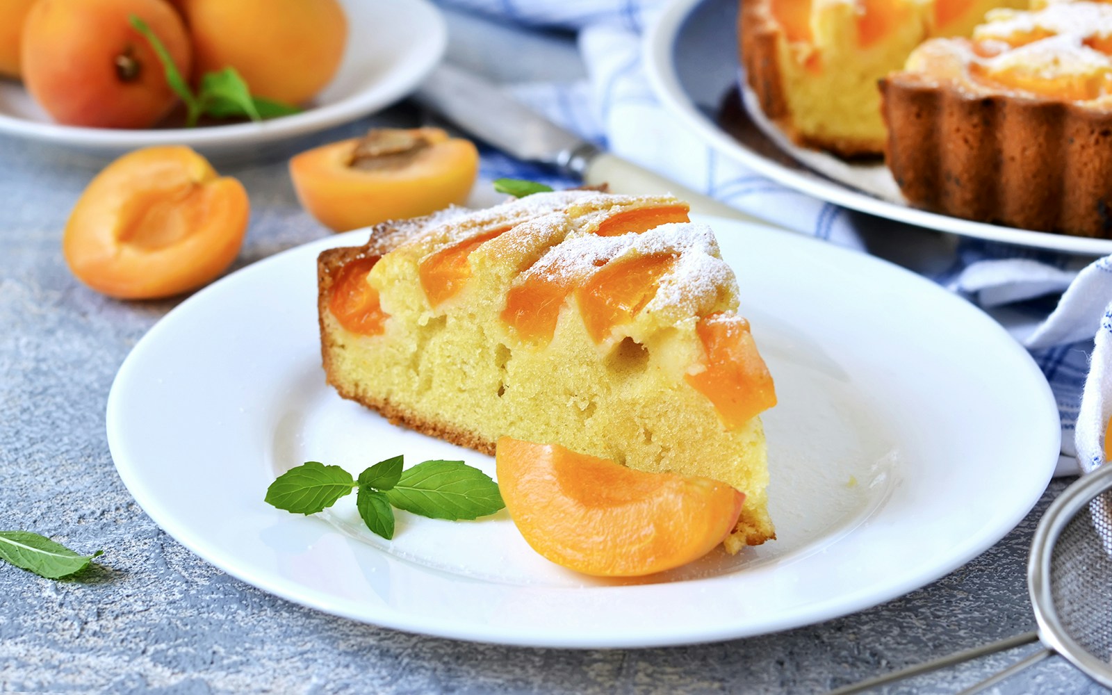 Sample apricot delicacies