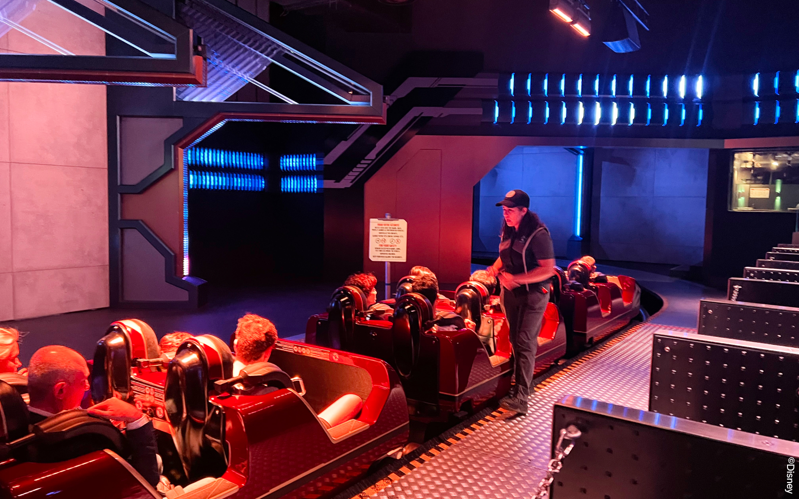 Avengers Assemble Flight Force ride at Disneyland Paris with Iron Man and Captain Marvel.