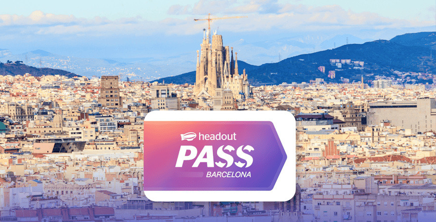 Barcelona cityscape with Sagrada Familia from Montjuic, Catalonia, Spain.