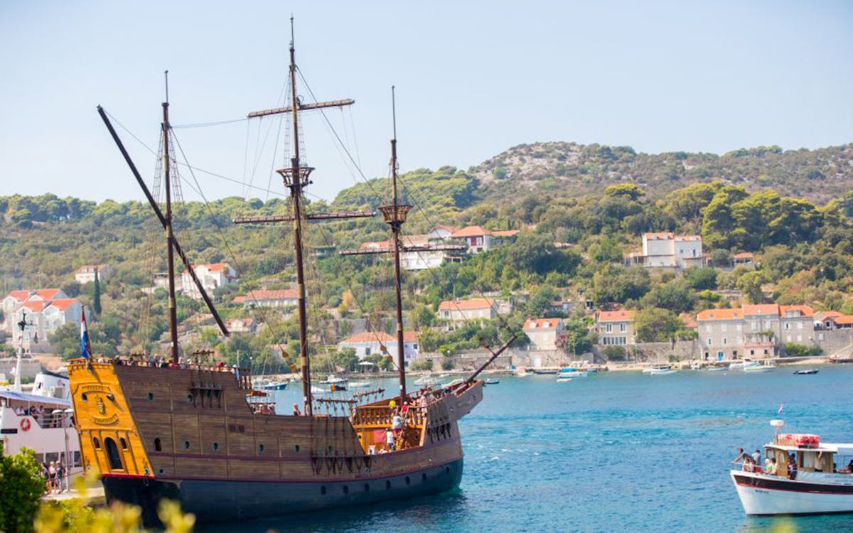 dubrovnik: elaphite islands cruise with welcome drink-12 dubrovnik: elaphite islands cruise with welcome drink-12
