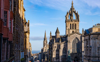 rundgang durch die altstadt von edinburgh und entlang der royal mile-4