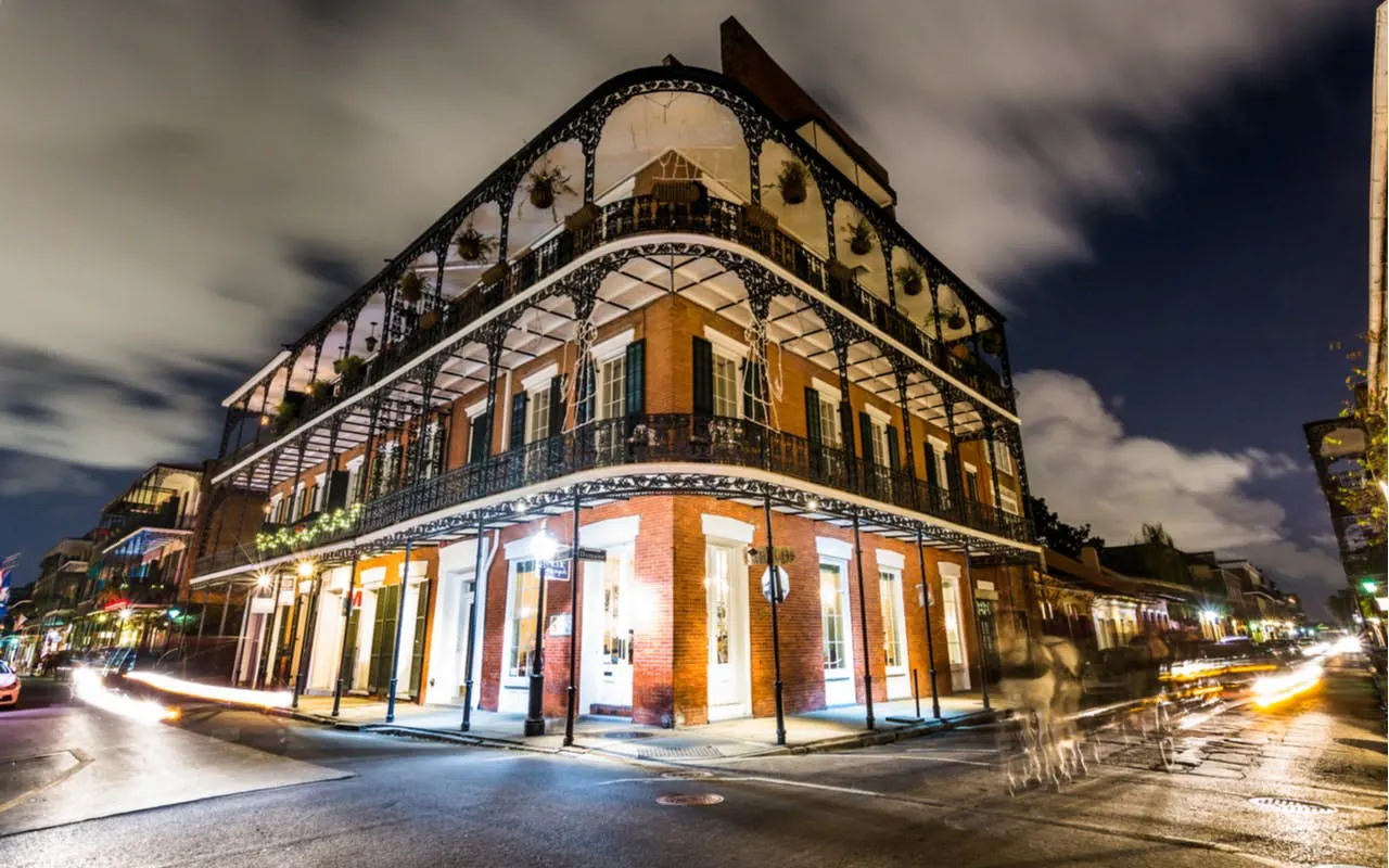 Historic French Quarter building at night, New Orleans, for Ghosts of New Orleans exploration game.