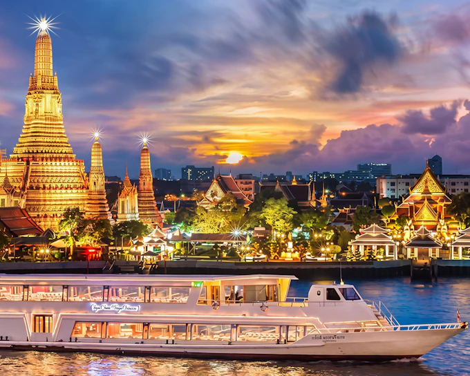Chao Phraya Princess New Year's Eve Dinner Cruise (Product 52387)