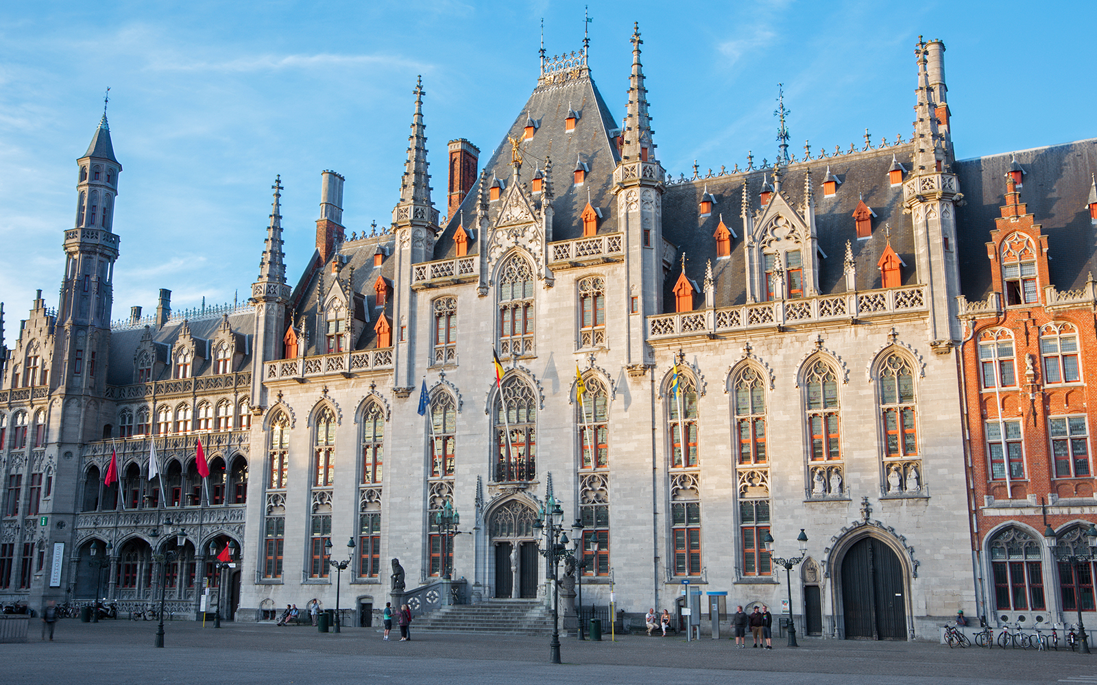 Family exploring Historium Bruges with virtual reality experience in Belgium.