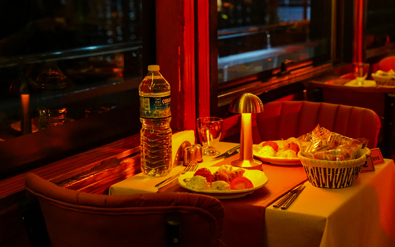Istanbul Bosphorus Dinner Cruise with Unlimited Alcoholic Drinks and Turkish Night Show Image 2