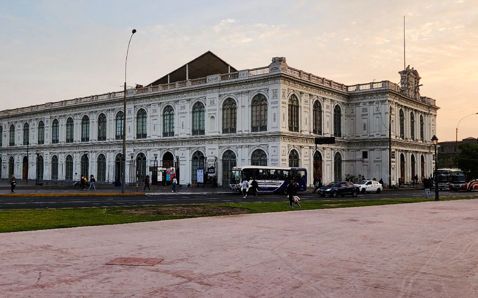 Museo de Arte de Lima Private Tour Image 3