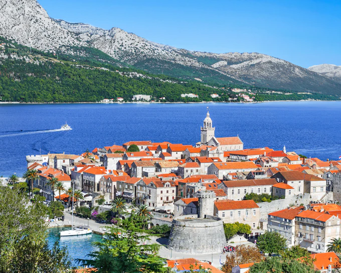 From Dubrovnik: Korcula & Ston Private Tour with Wine Tasting