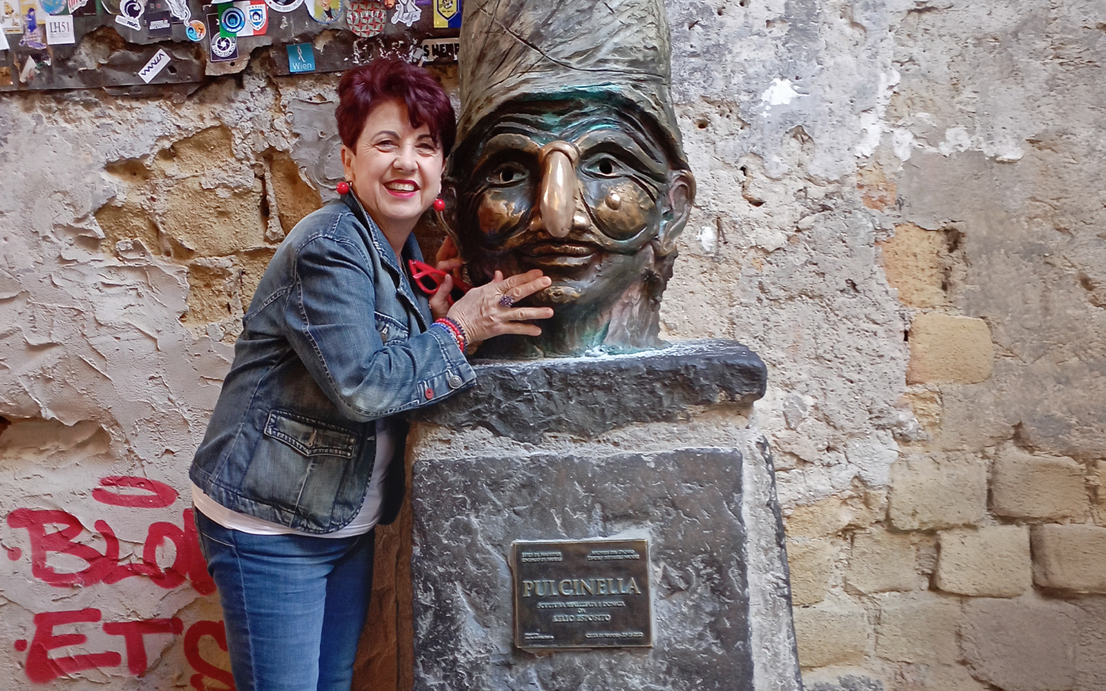 Pulcinella statue at Naples Underground entrance, Piazza San Gaetano tour.