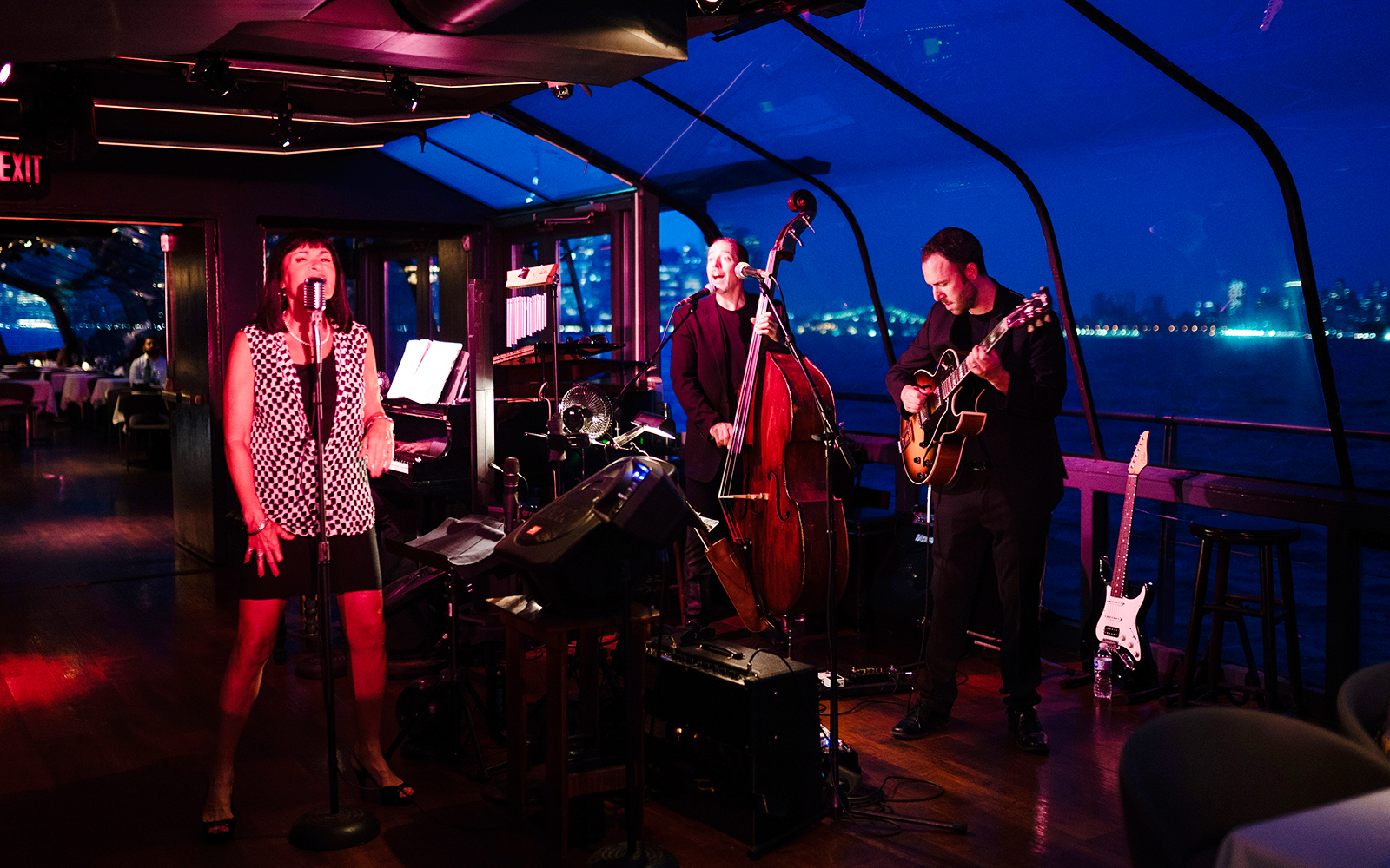 Live jazz band performing on the New York Bateaux Premier Plus Dinner Cruise.