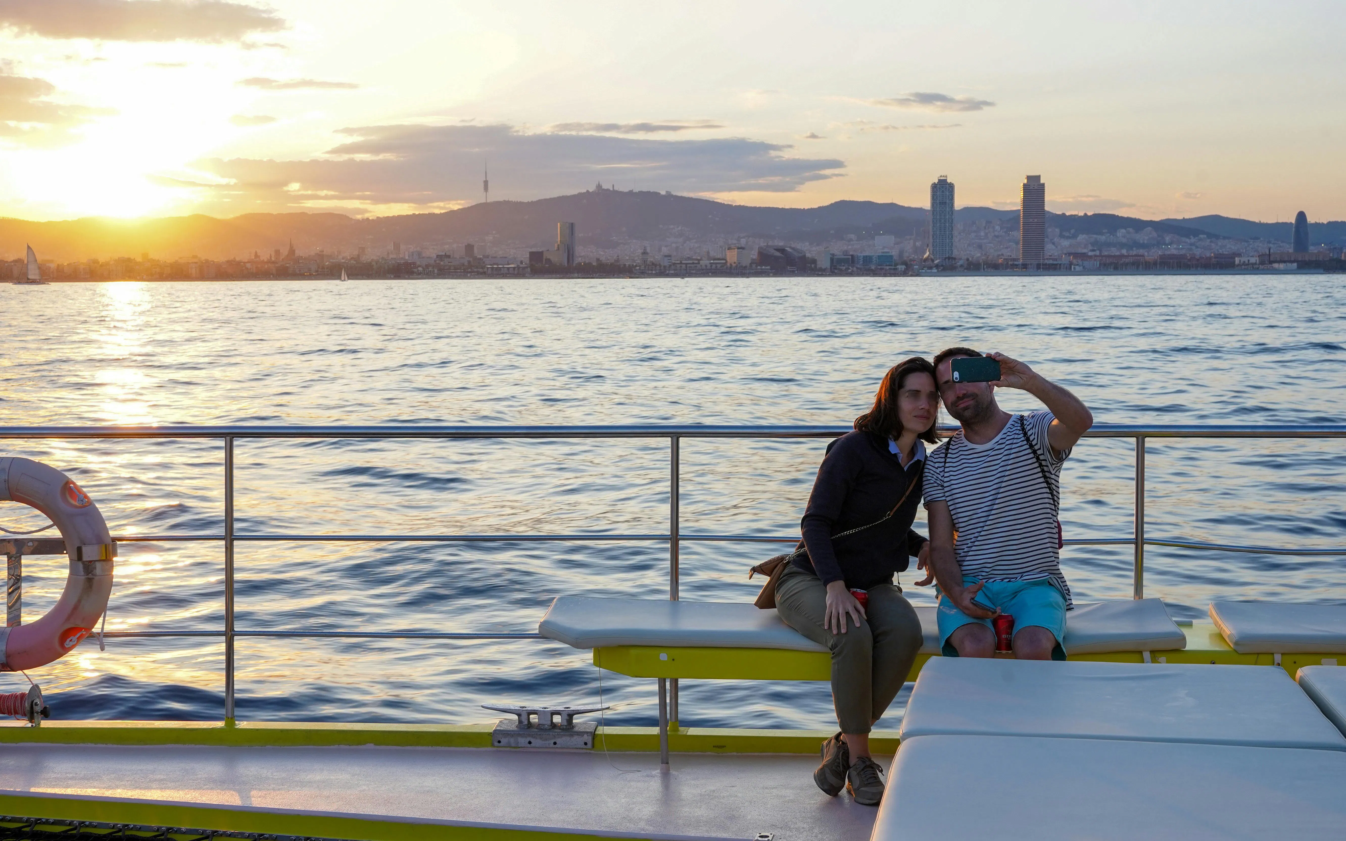barcelona: katamaran-cruise ved solnedgang-6