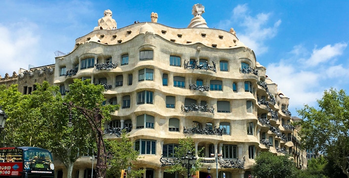 La Pedrera-Casa Milà Tickets & Tours