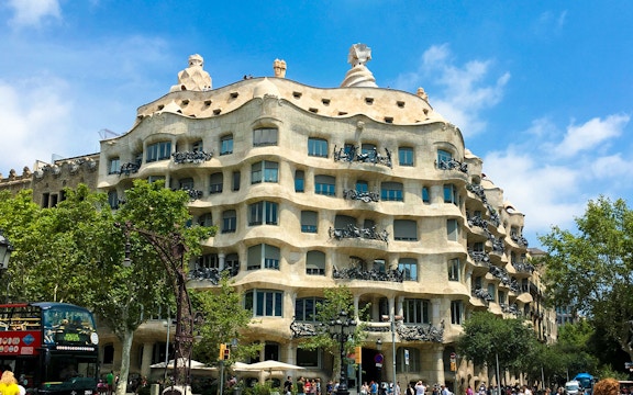 La Pedrera-Casa Milà Tickets & Tours