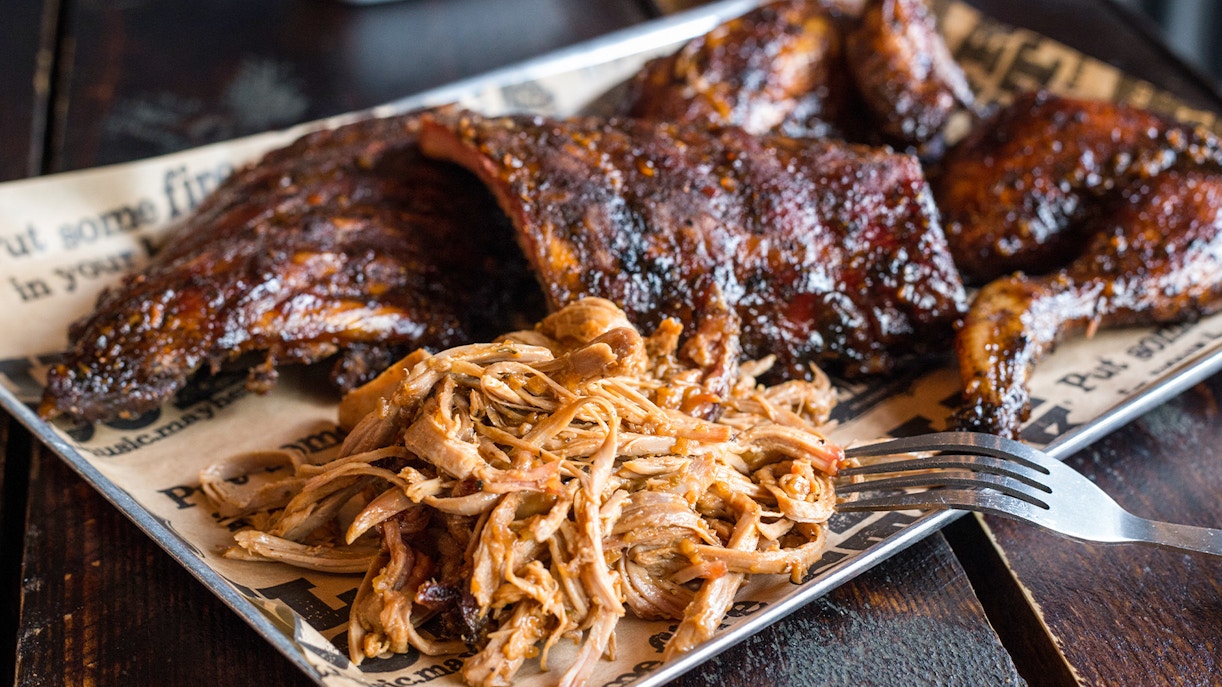 Where to Eat near the Sparty in Budapest?