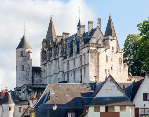 Loches