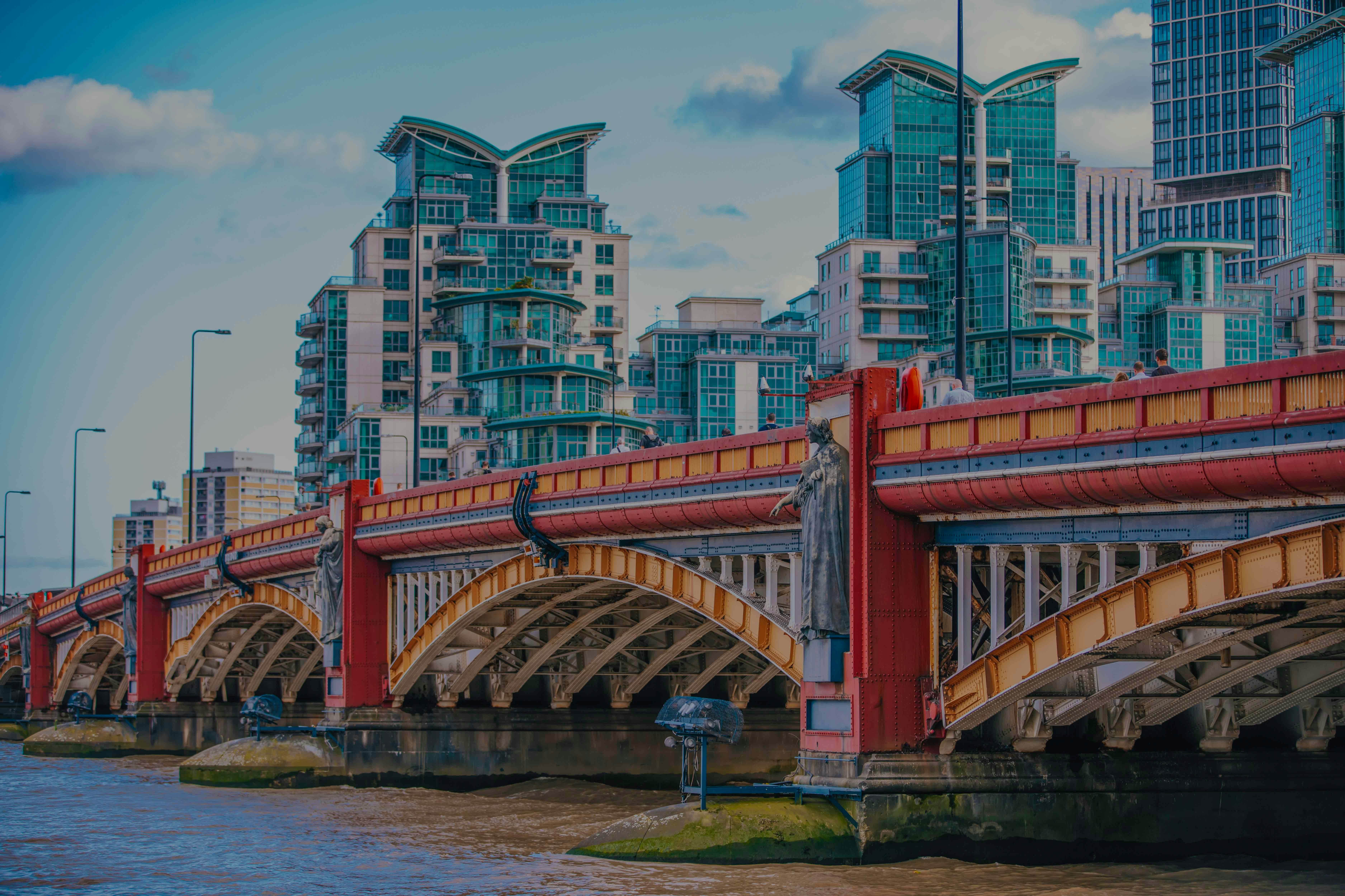 vauxhall bridge