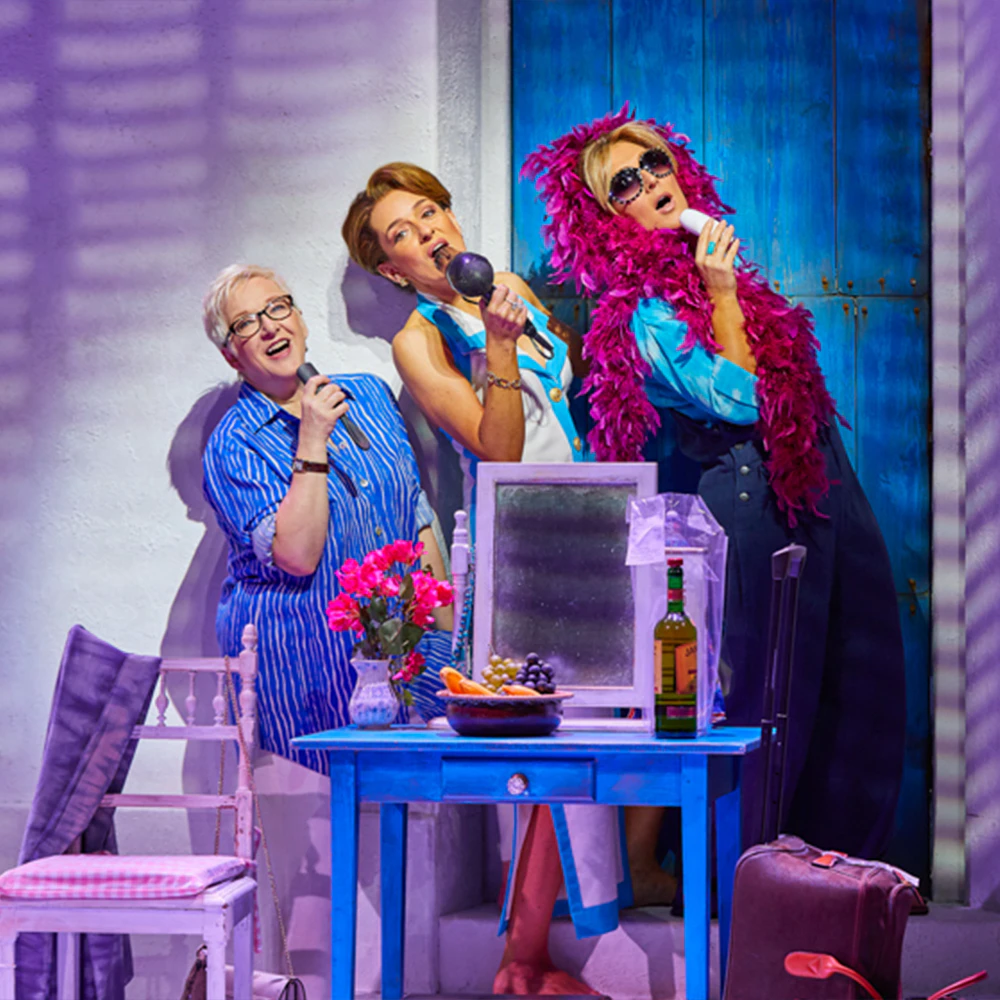 Mamma Mia! »I Have A Dream«: Se teaterstjernerne dyste om rollerne som Sophie og Sky