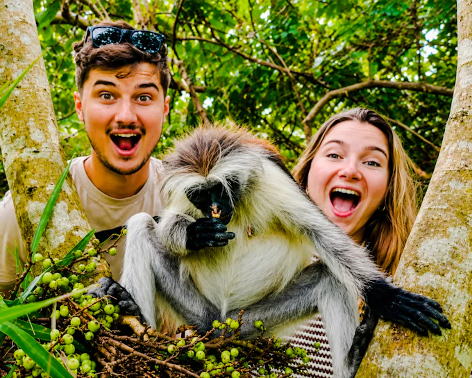 Zanzibar: Jozani Forest and Salaam Cave Private Tour with Hotel Transfers and Entry Tickets