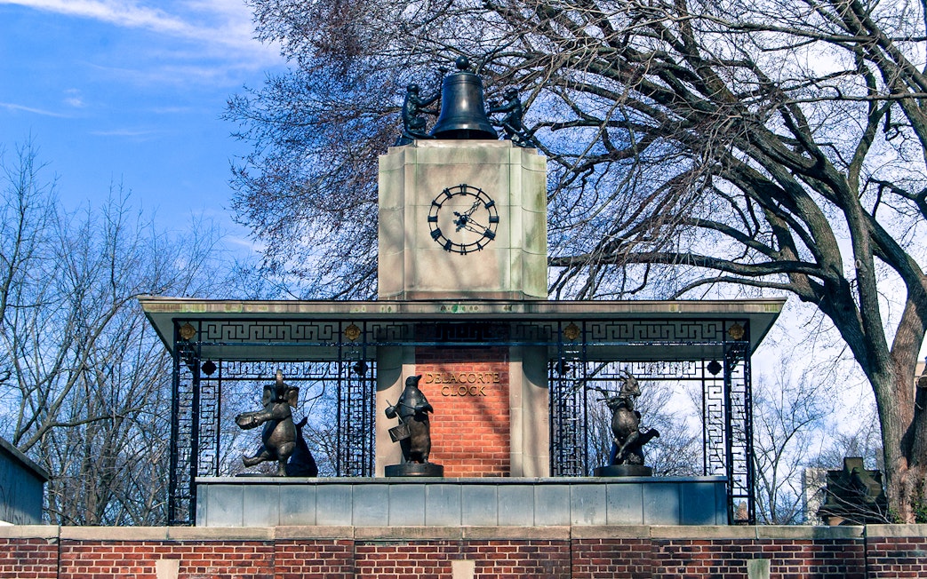 Delacorte Clock at Central Park Zoo entrance with animal sculptures.