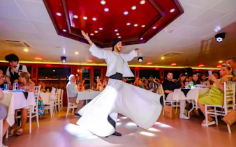 crociera con cena sul bosforo a istanbul con spettacolo live, bevande illimitate e trasferimenti in hotel-4