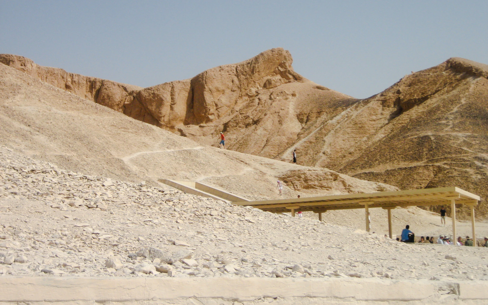 Luxor West Bank Private Tour: Valley of the Kings, Valley of the Queens & Hatshepsut Temple Image 7