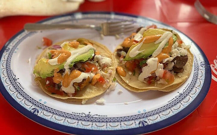 Puerto Morelos: Beachside Tacos & Town Tour with Tequila Tasting