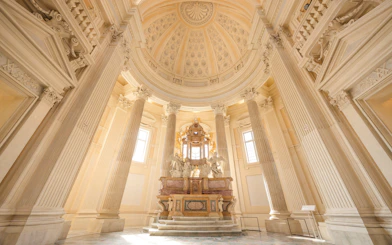 Combo: Turin Hop-on Hop-off Bus Tour + Venaria Reale Skip-the-Line Tickets