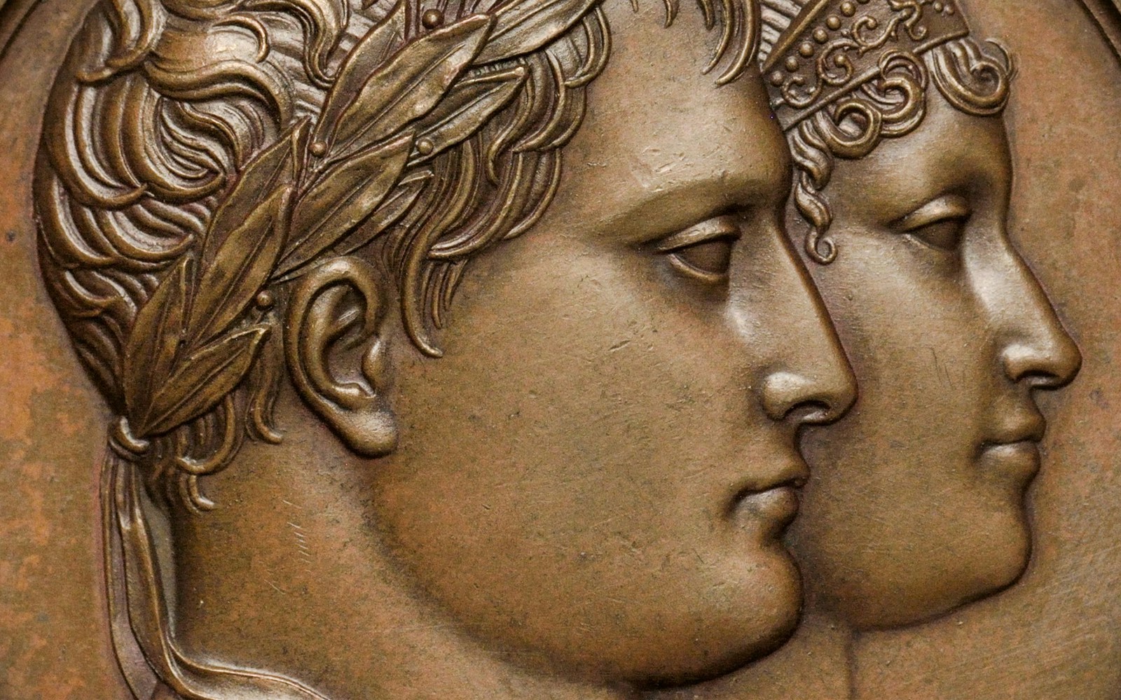 Medal depicting Napoleon and Marie Louise's marriage.