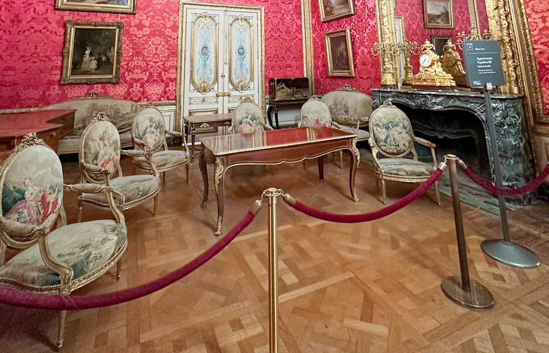 Louvre Collections